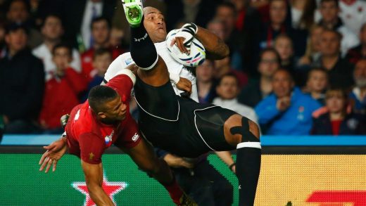 Fiji’s cross-kick try v England